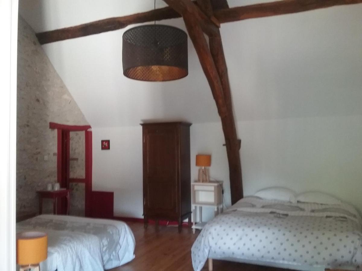 Bed and Breakfast Les Hirondelles Onzain Exterior foto