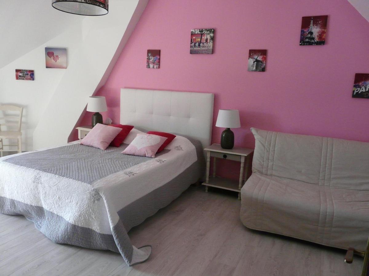 Bed and Breakfast Les Hirondelles Onzain Exterior foto