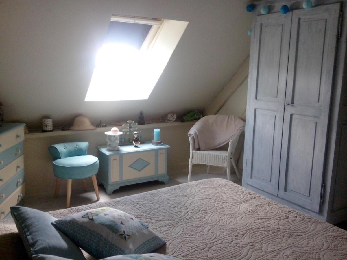 Bed and Breakfast Les Hirondelles Onzain Exterior foto